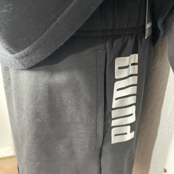 NWT 2 Piece Black Puma Hoodie XLG Shorts Pockets LG Gift Ready Active Wear - Picture 8 of 14